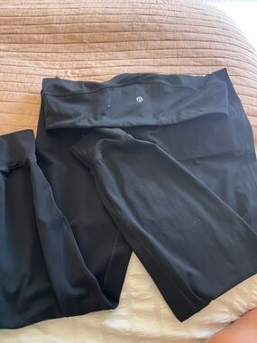 Lululemon Black High-Waist joggers